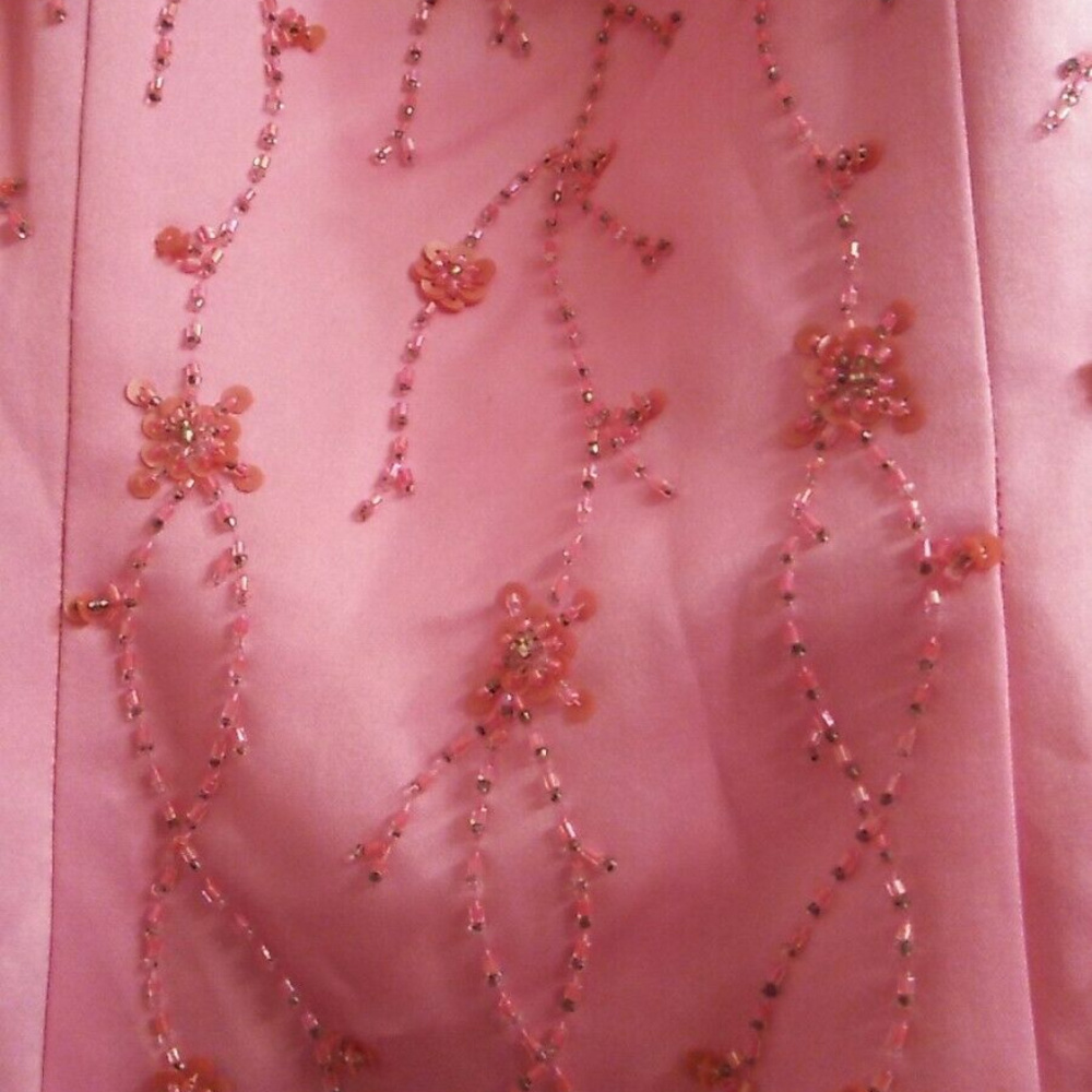 Floor length Pink saten ball gown